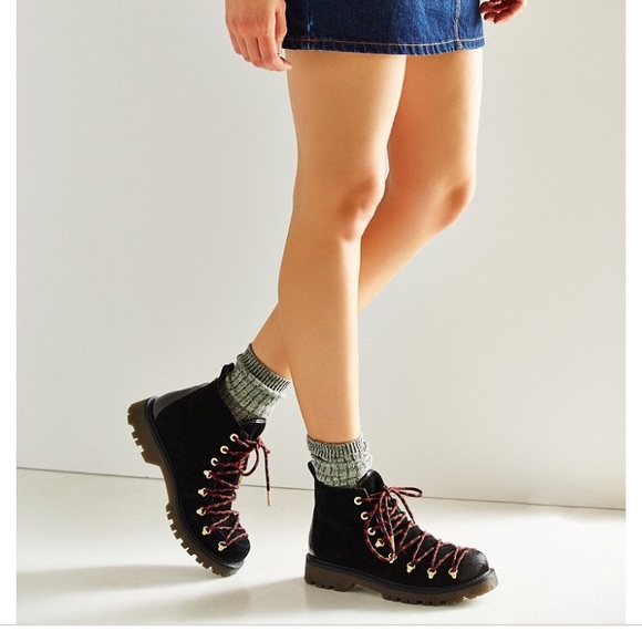 sam edelman hiker boots